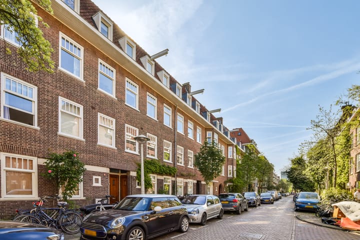 Foto 26 van Agamemnonstraat 15-2