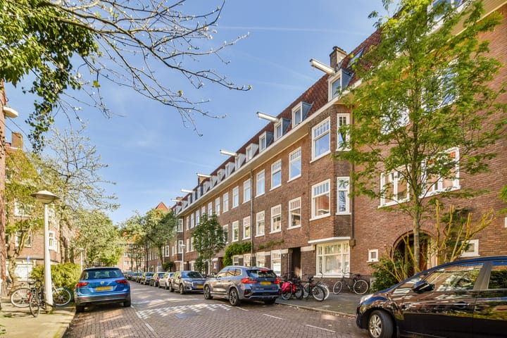 Foto 27 van Agamemnonstraat 15-2