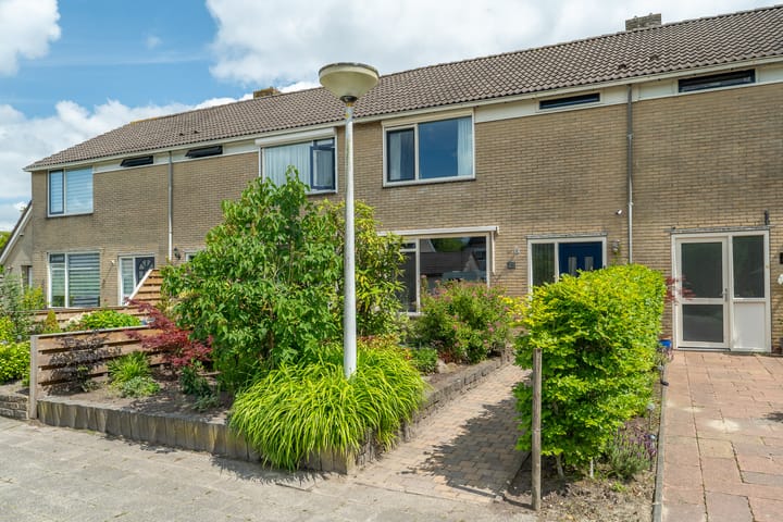 Photo 41 of Tsjerkepaed 25