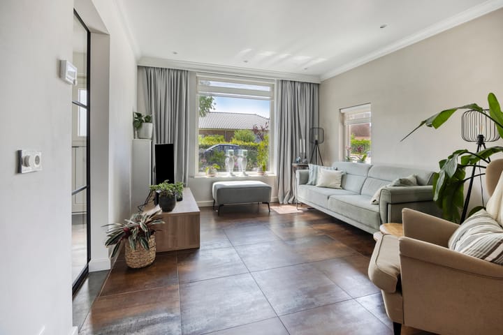 Foto 6 van Albert Cuypstraat 8