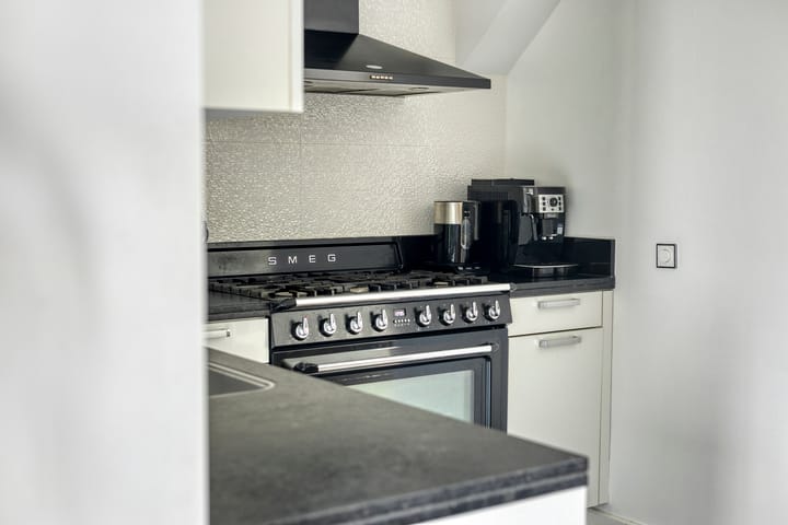 Foto 11 van Albert Cuypstraat 8