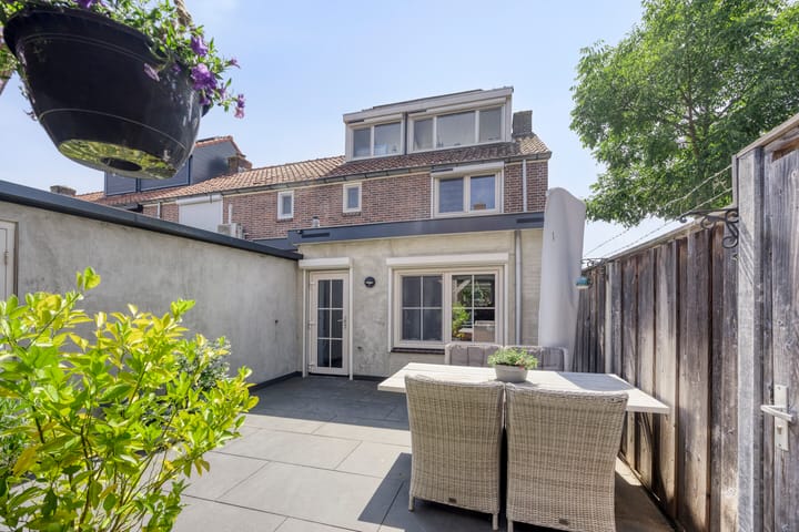 Foto 24 van Albert Cuypstraat 8