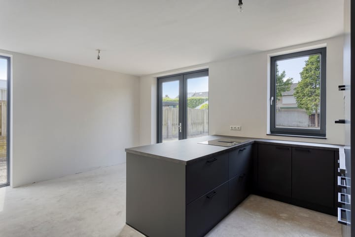 Foto 14 van Burgemeester Woltersstraat 54