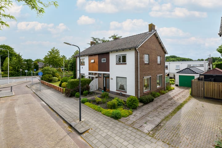 Foto 40 van Oranje Nassaulaan 3