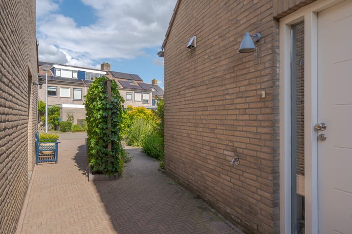 Foto 7 van Hoefslagmate 47