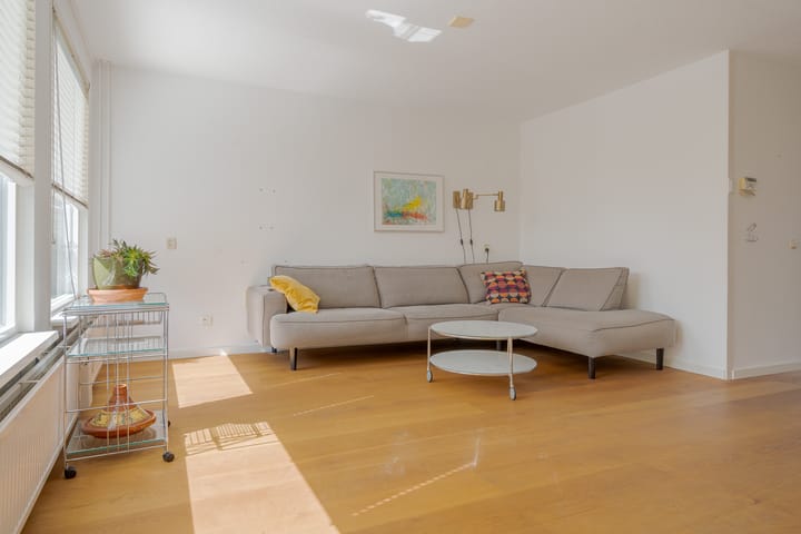 Foto 11 van Hoefslagmate 47