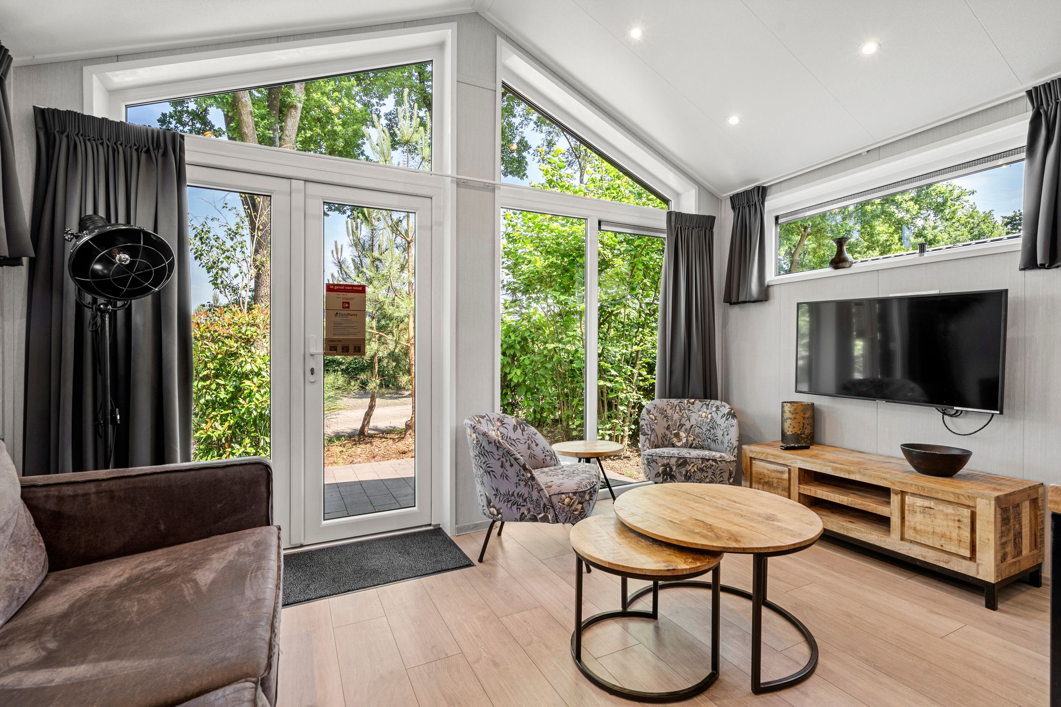 2-bedroom freehold villa in Otterlo — photo 1 of 5
