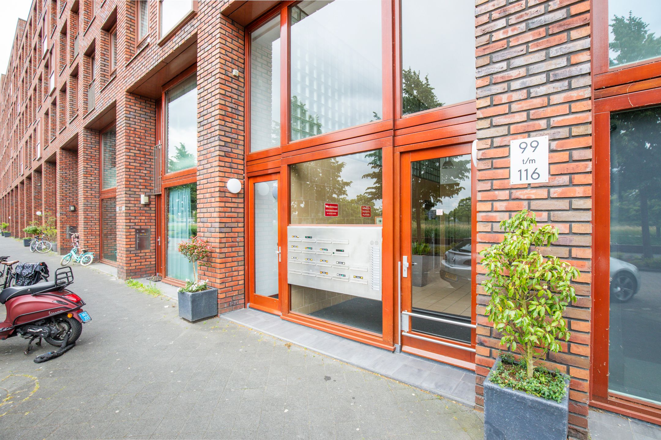 Photo 24 of Melissekade 103