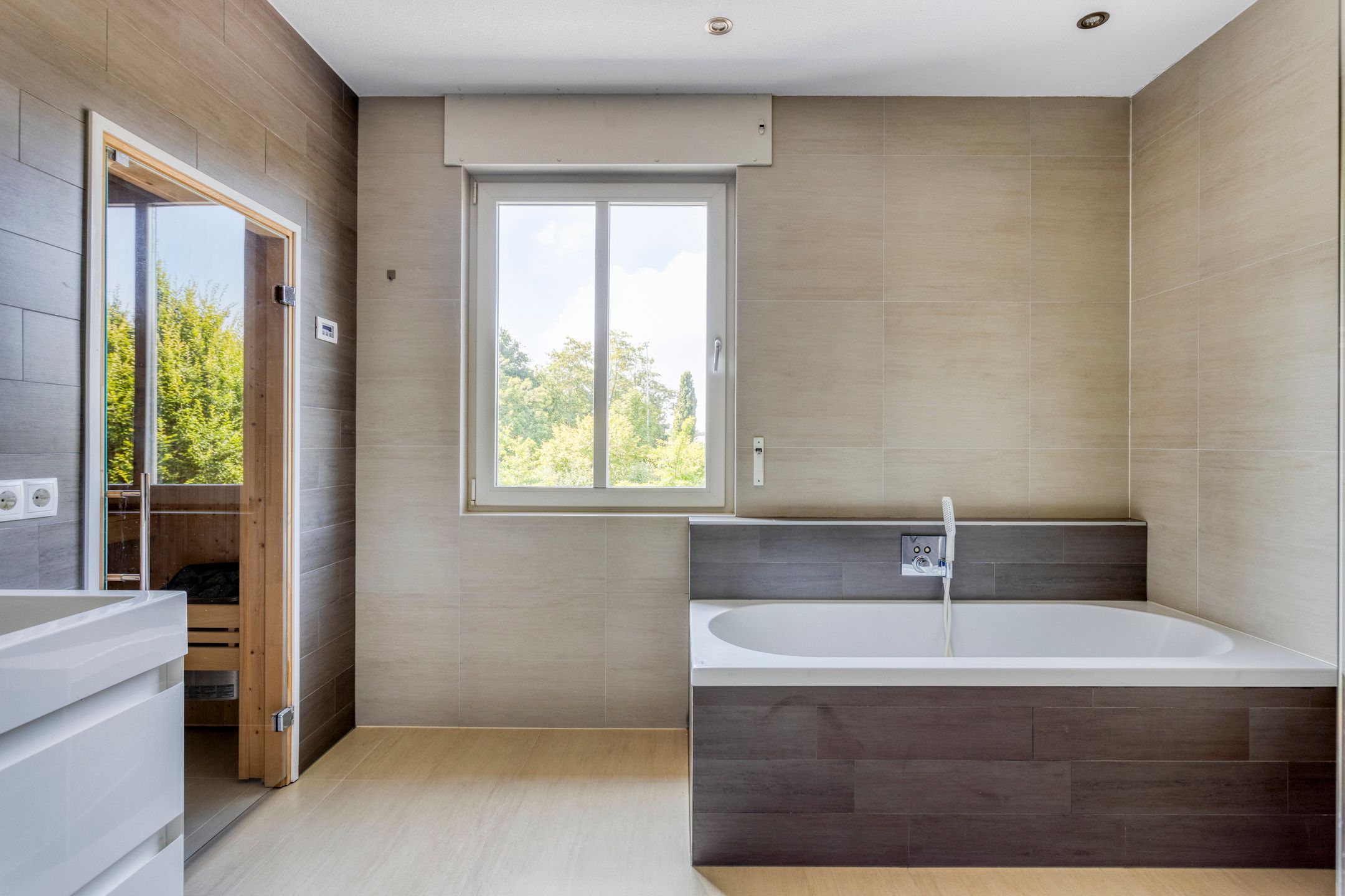 Foto 24 van Roodakker 43