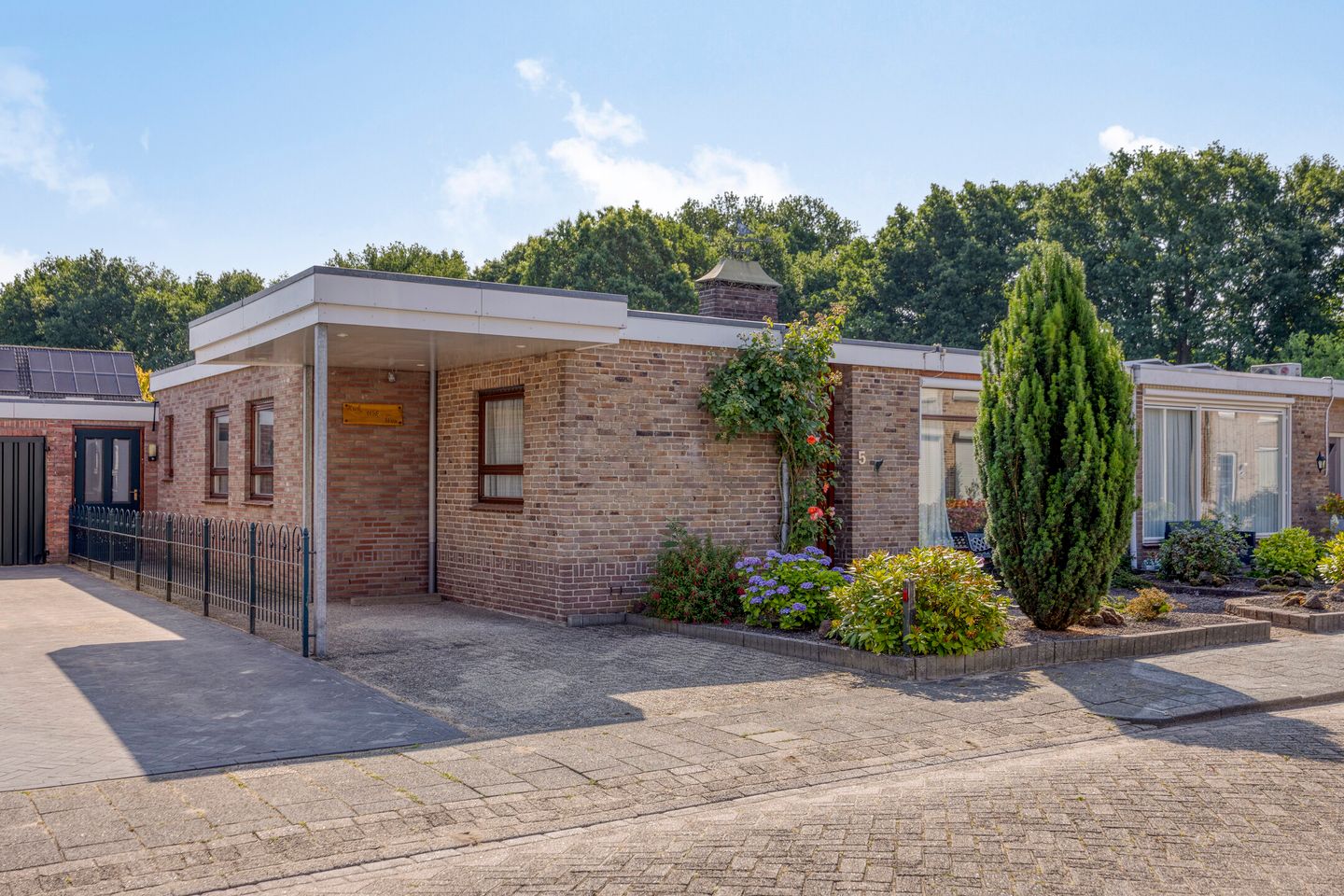 Photo 34 of Iepenstraat 5