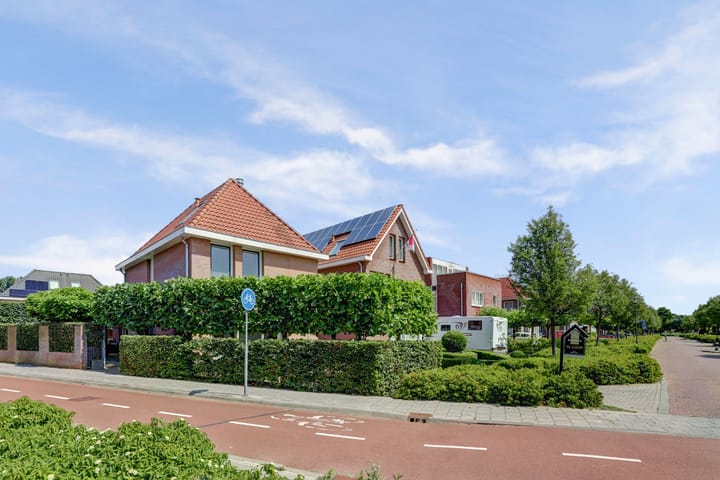 Foto 4 van Glenn Millerlaan 21