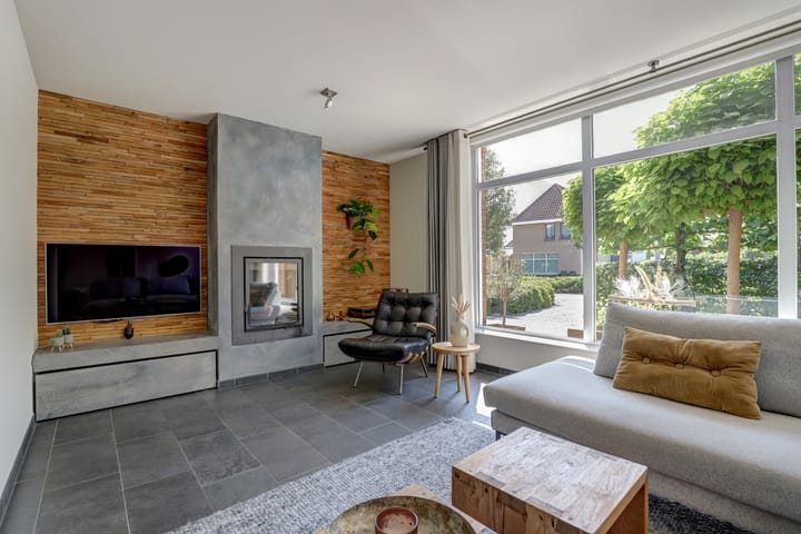 Foto 8 van Glenn Millerlaan 21