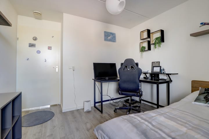 Foto 22 van Glenn Millerlaan 21