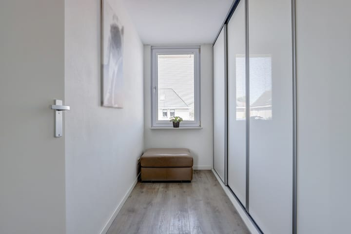 Foto 23 van Glenn Millerlaan 21