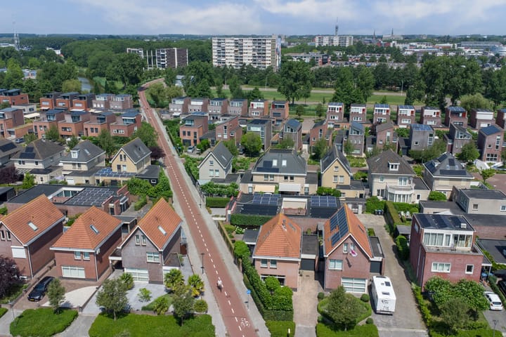 Foto 41 van Glenn Millerlaan 21