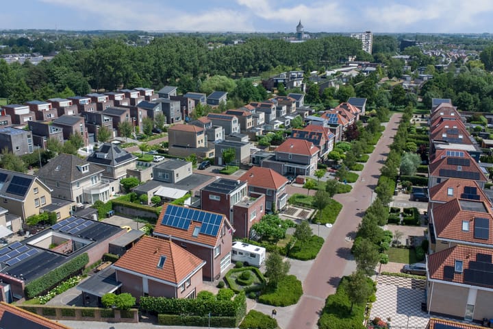 Foto 42 van Glenn Millerlaan 21