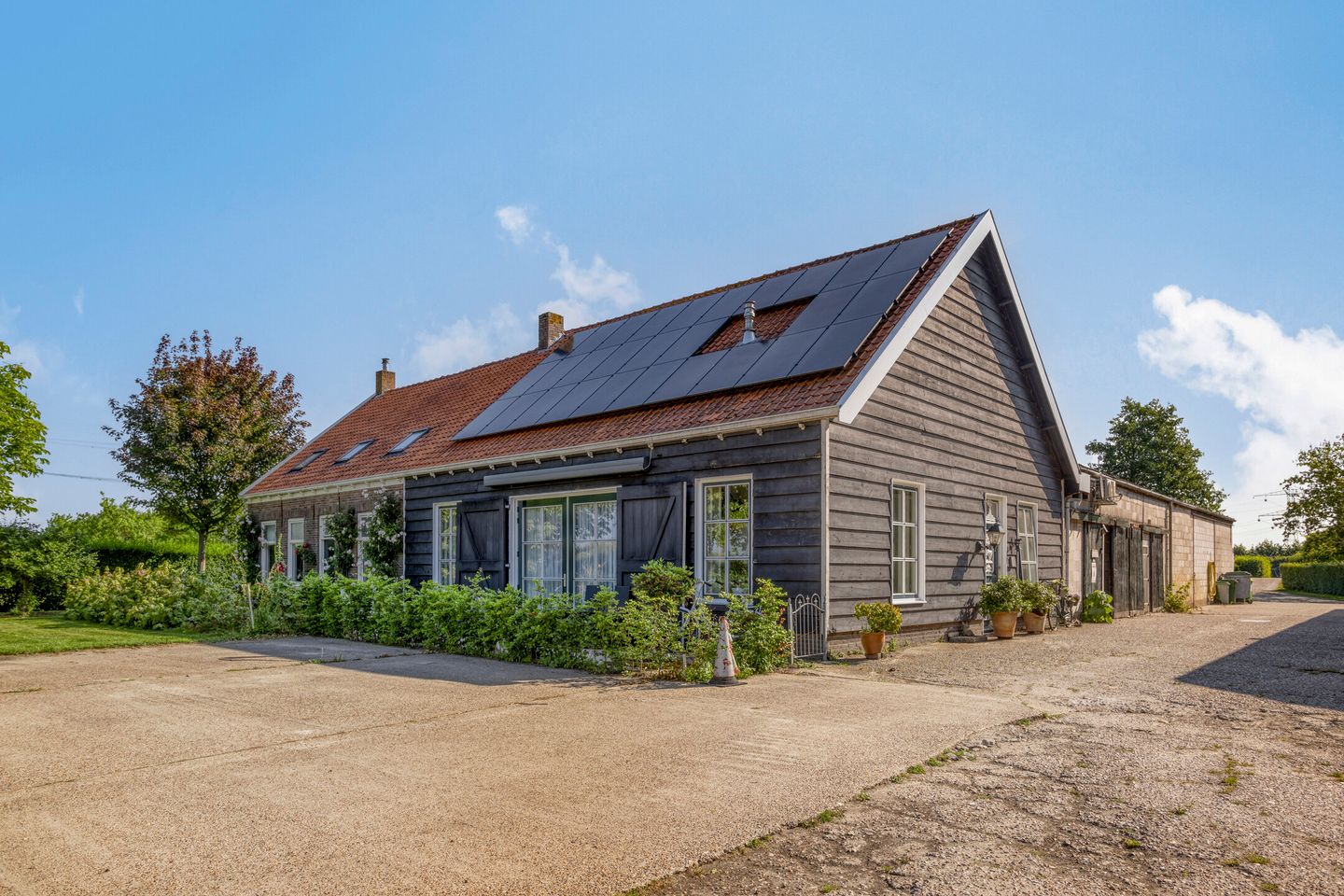 Bekijk foto 4 van Weltevredendijk 1