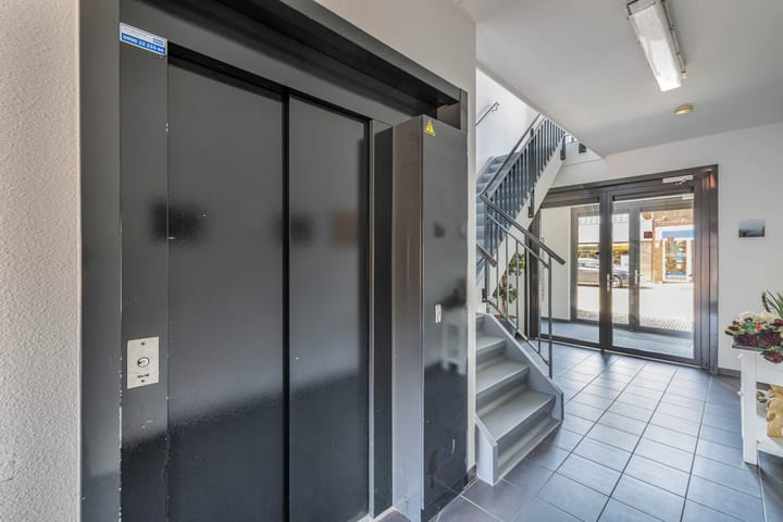 Foto 8 van Nieuwedijk 16-B