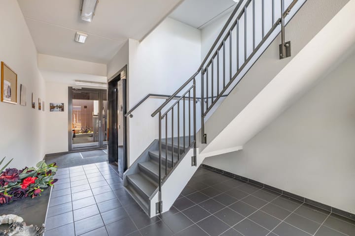 Foto 9 van Nieuwedijk 16-B