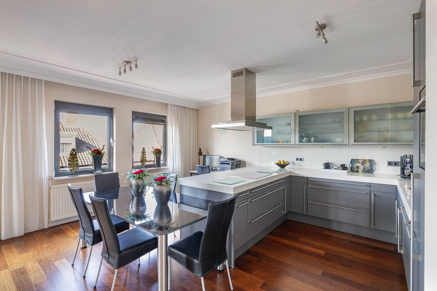 Foto 20 van Nieuwedijk 16-B