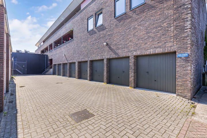 Foto 32 van Nieuwedijk 16-B