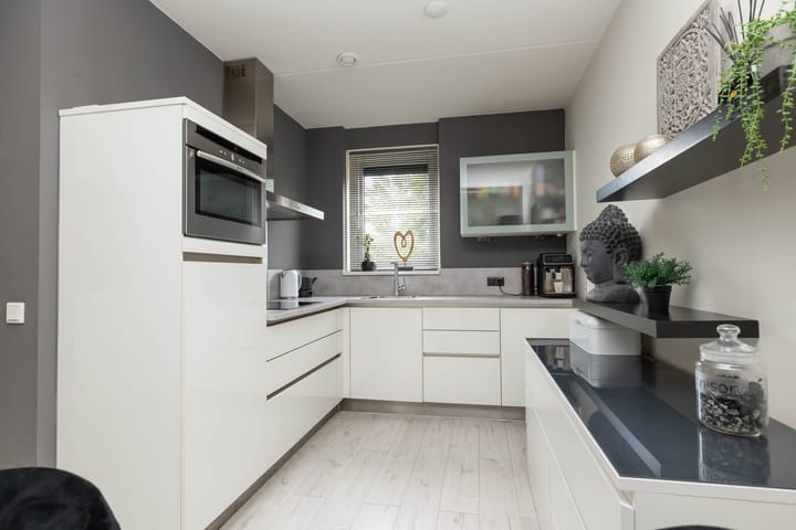 Foto 4 van Koningspage 86