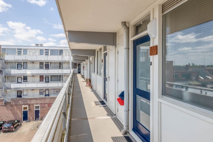 Foto 14 van Puteanusstraat 111