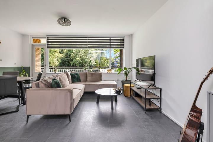 Photo 14 of Söderblomplaats 482