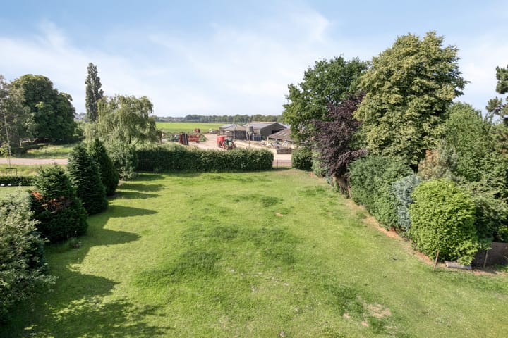 Foto 66 van Voederheil 24