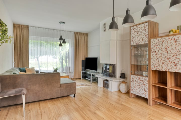 Photo 7 of Johannes Vermeerlaan 66