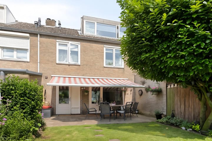 Photo 23 of Johannes Vermeerlaan 66