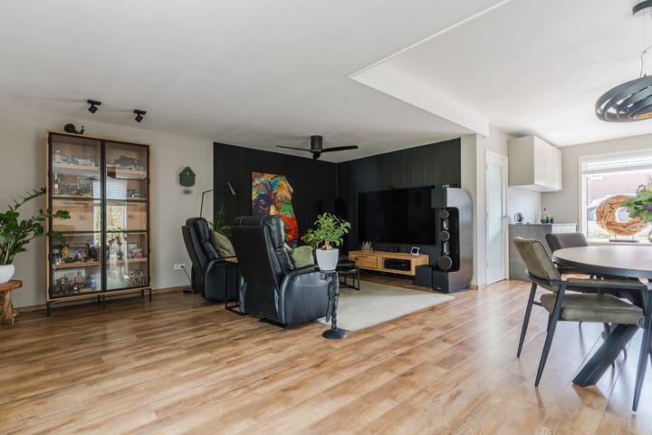 Foto 14 van John F. Kennedylaan 1