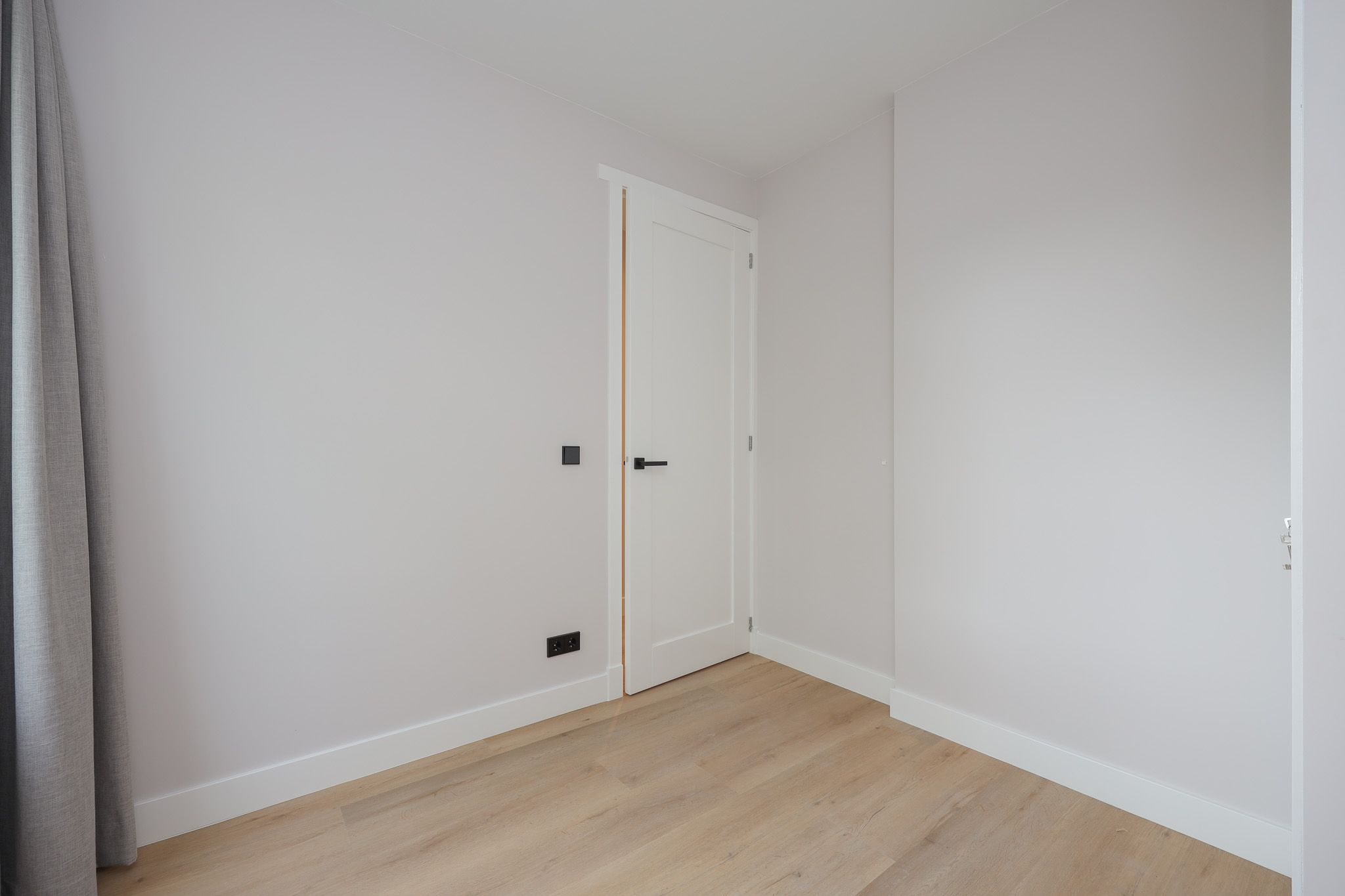 Foto 18 van Hoofdweg 63-3