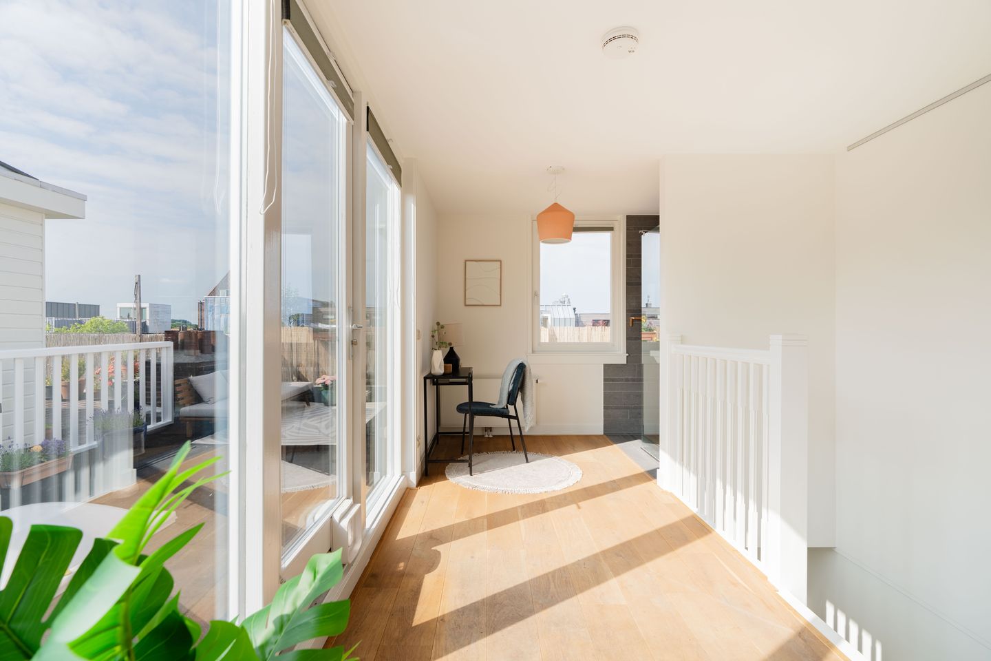 Foto 19 van Linnaeusparkweg 111-3