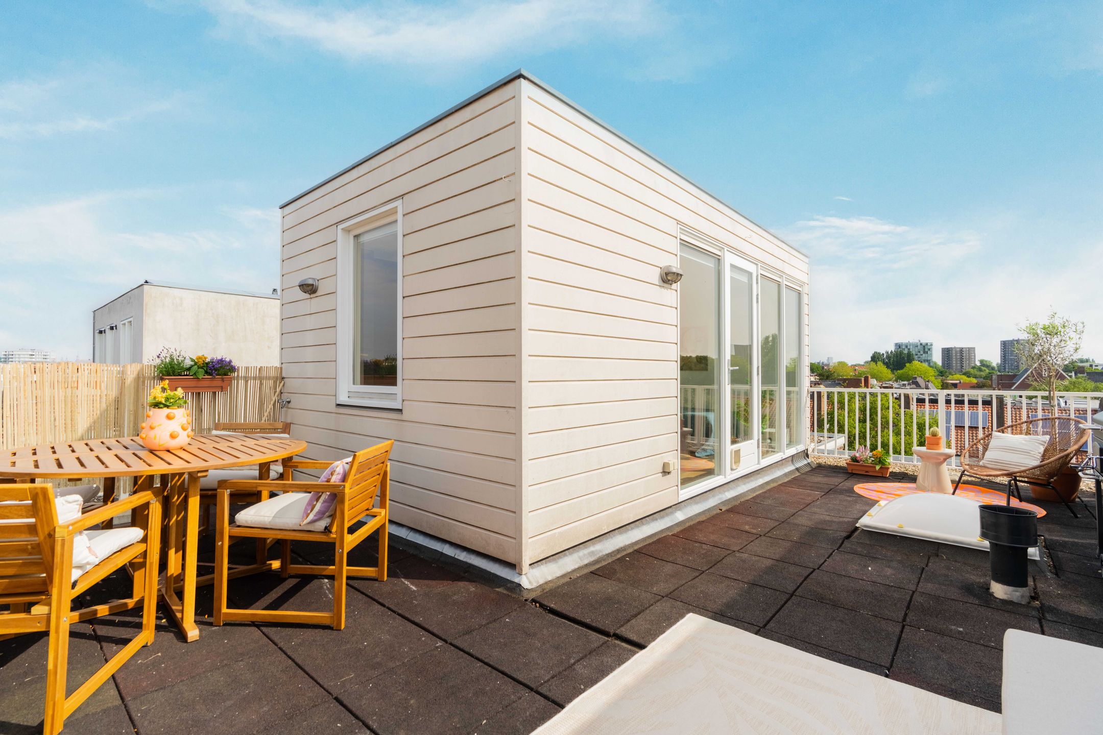 Foto 21 van Linnaeusparkweg 111-3