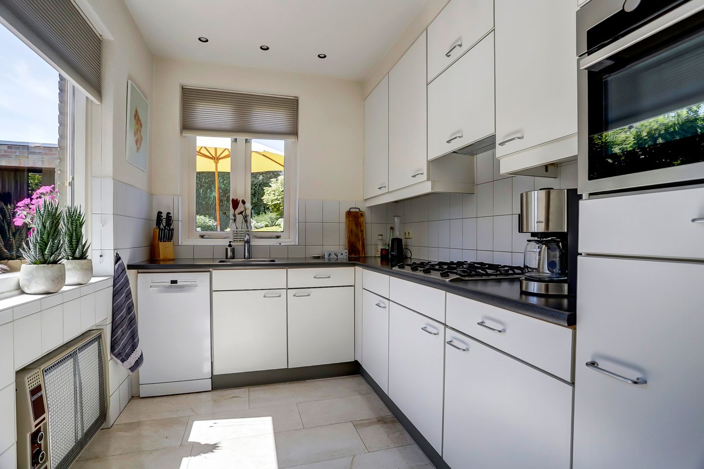 Photo 4 of Bremstraat 20