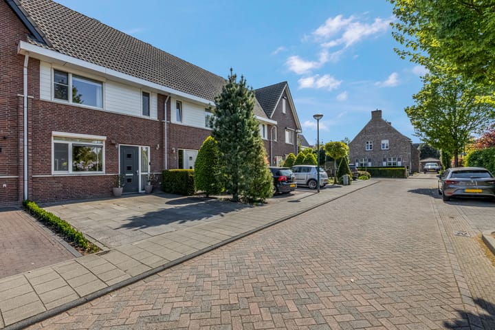 Foto 30 van De Veldse Eng 8