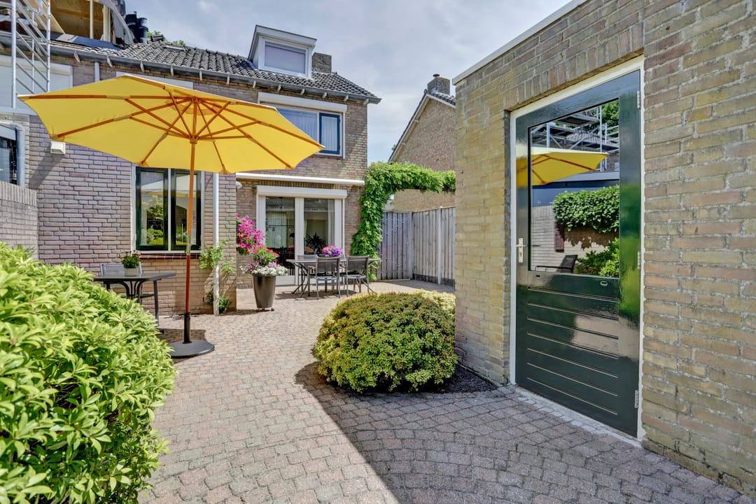 Photo 31 of Bremstraat 20