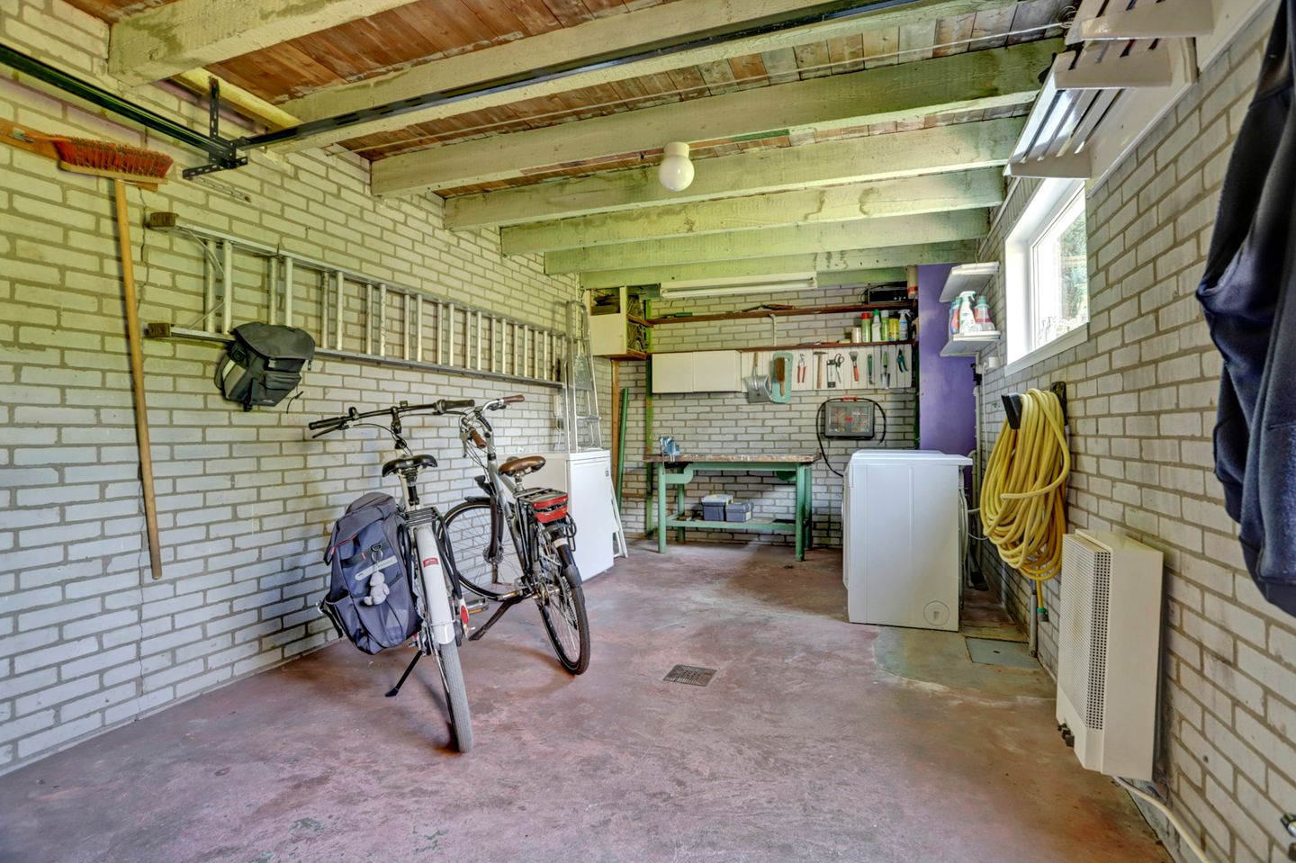 Photo 35 of Bremstraat 20