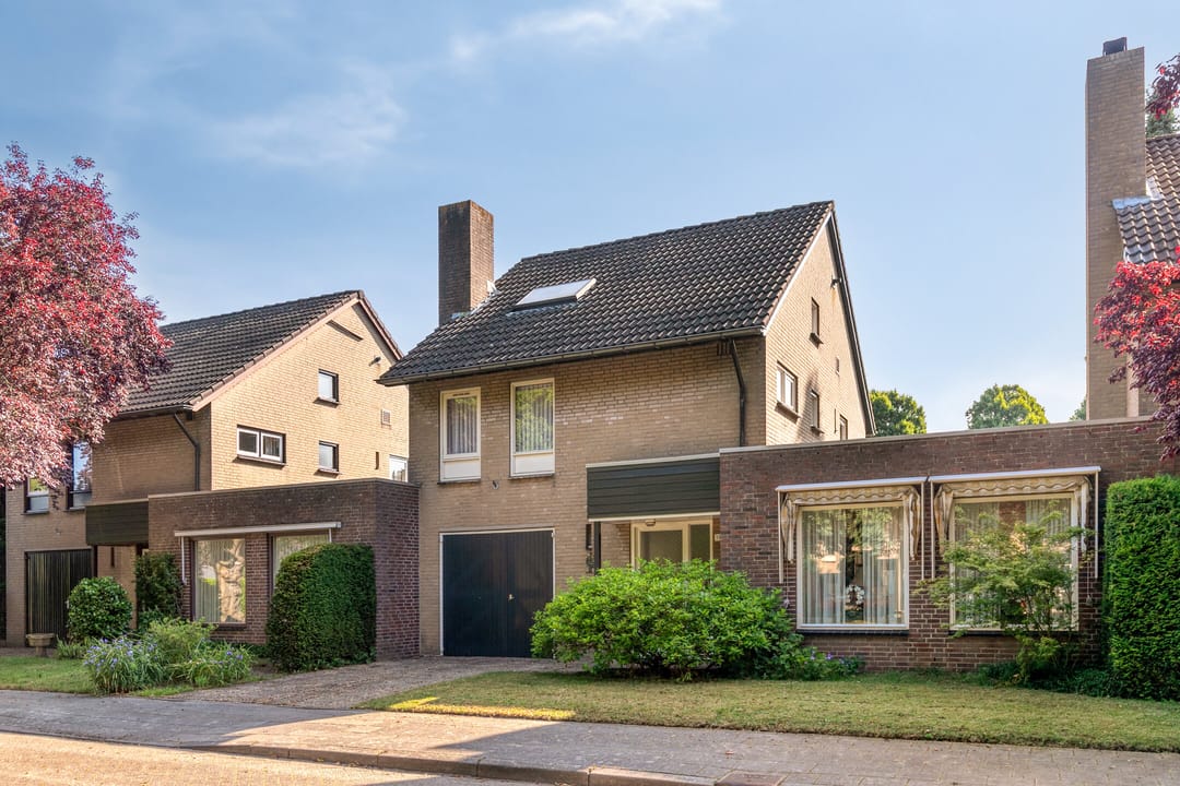 Photo 1 of Midakkers 19