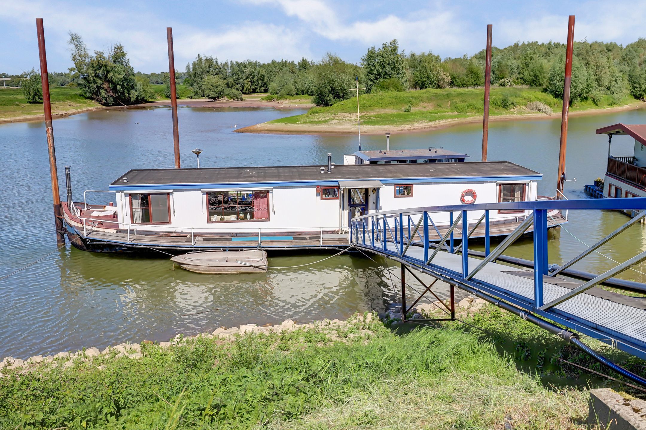 Waalbandijk, 70, Beneden-Leeuwen, 6658KA, Gelderland, Nederland 70 