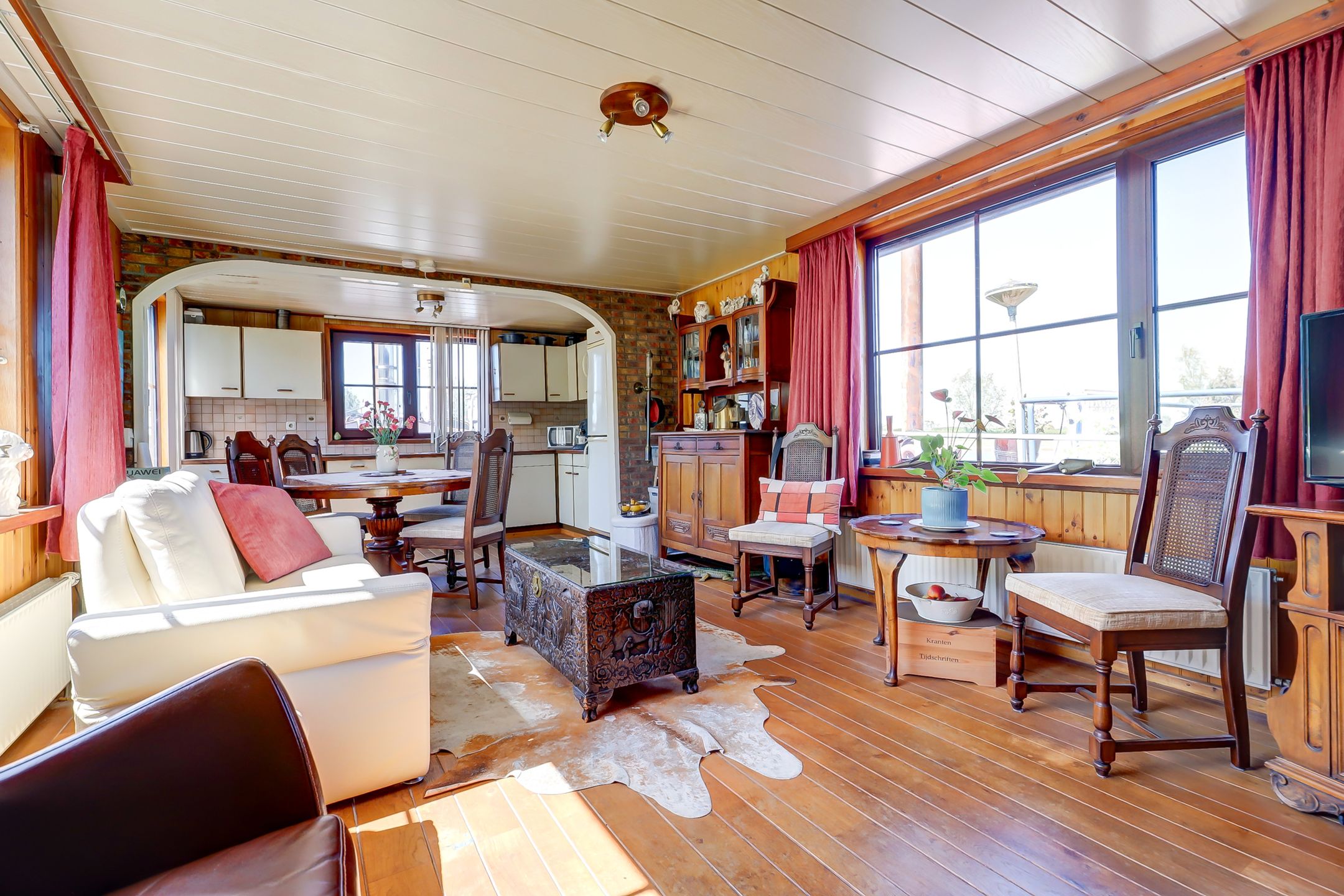 Photo 6 of Waalbandijk 70