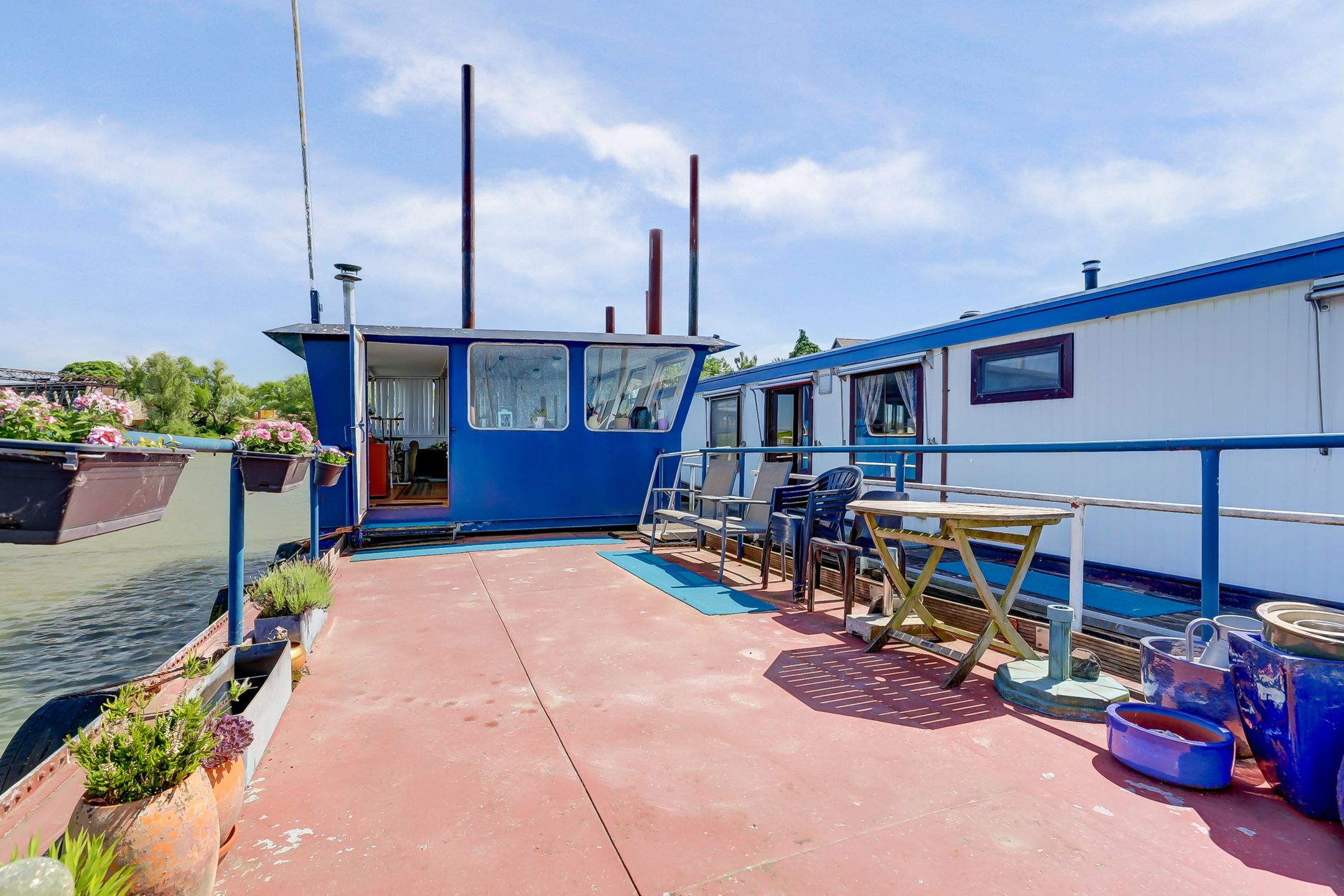 Photo 30 of Waalbandijk 70