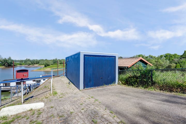 Photo 33 of Waalbandijk 70