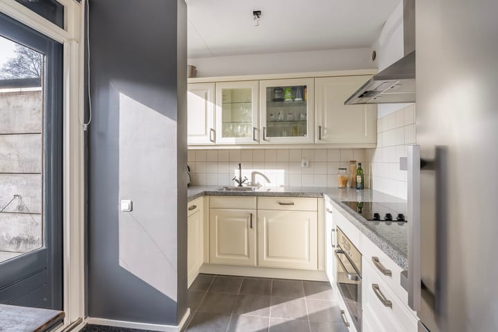 Foto 12 van Jacob van Dijkstraat 87