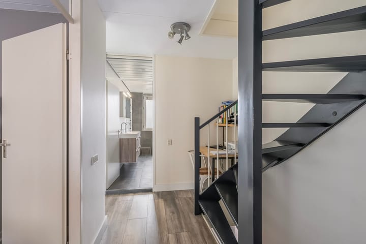 Foto 18 van Jacob van Dijkstraat 87