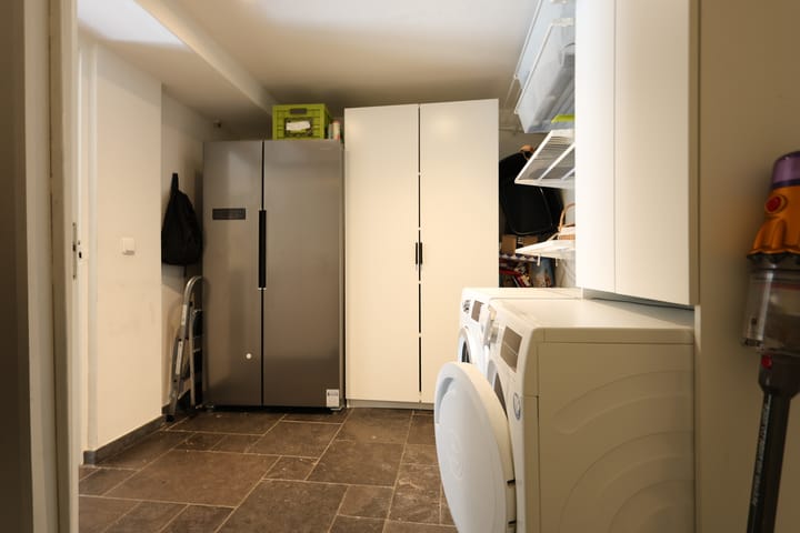 Foto 17 van Deken Hennissenstraat 18