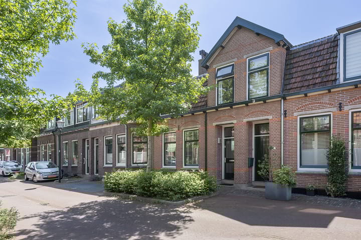 Foto 2 van Riouwstraat 16