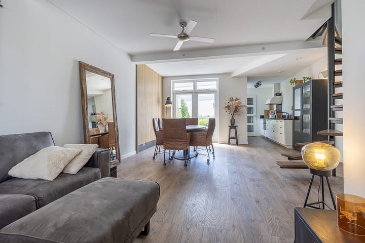 Foto 3 van Riouwstraat 16