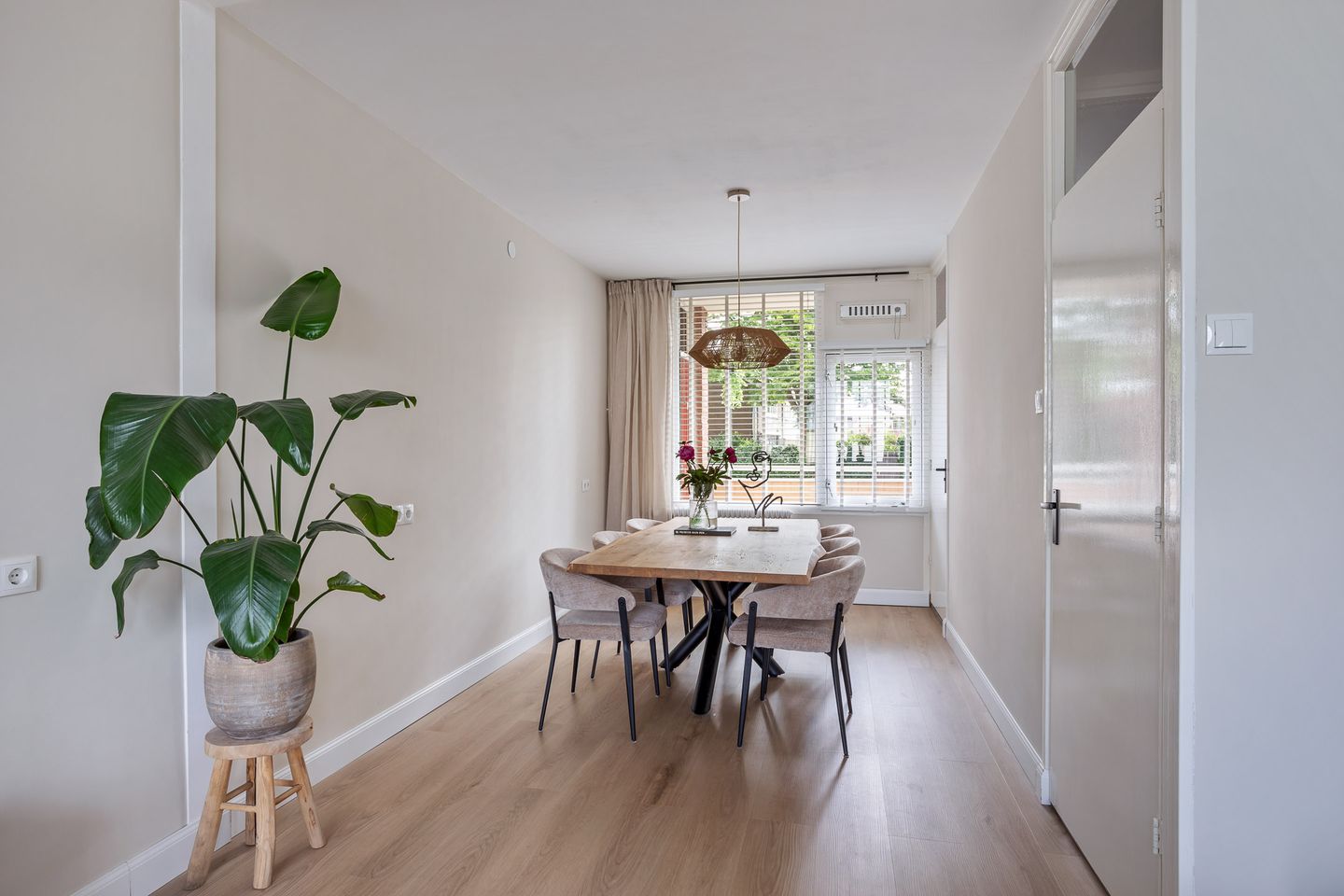 Foto 10 van Oude Lossersestraat 50